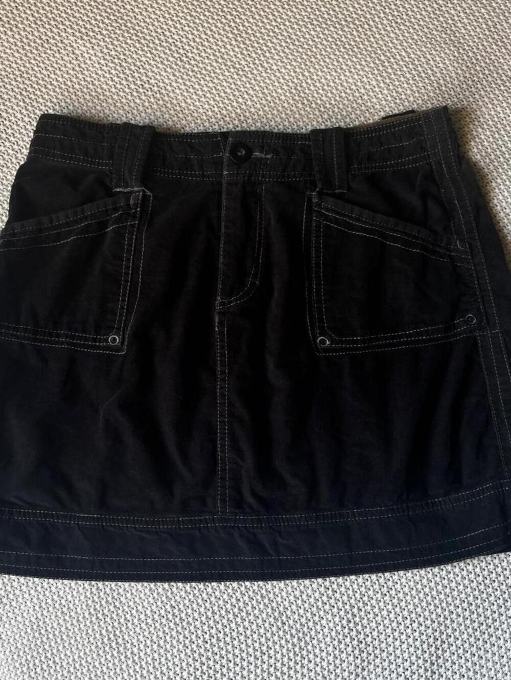 black corduroy mini cargo skirt aventura sz 10 cotton
